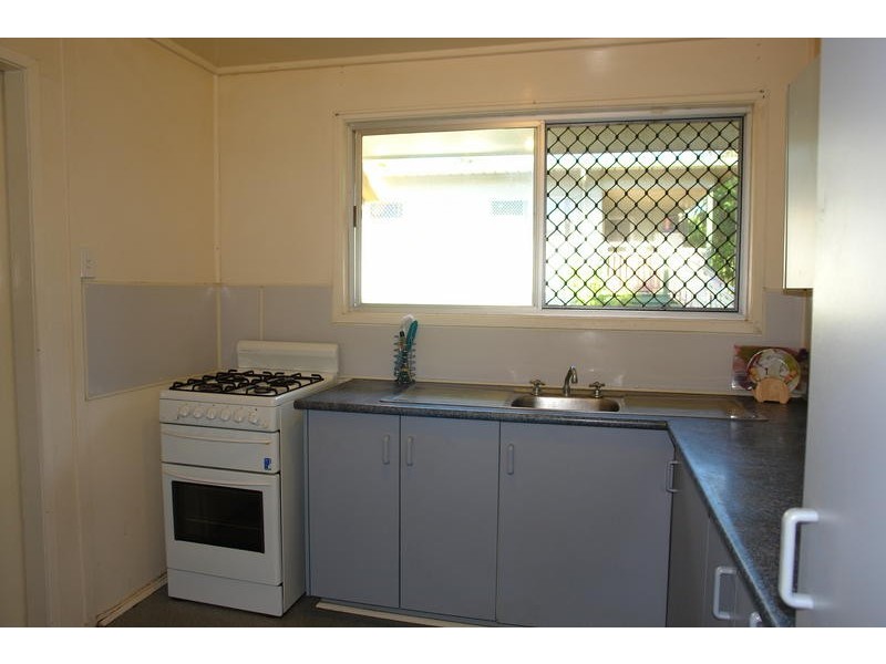 15 Curnow Street, Goodna QLD 4300